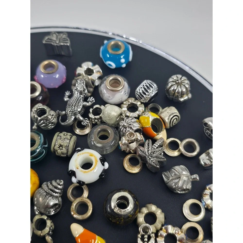 96pc Halloween Glass Bead Lot European Charm Mix Ghost Pumpkin Candy Corn Metal - Picture 4 of 10